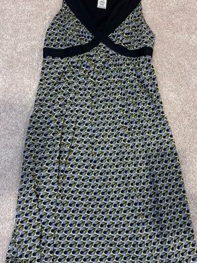 Sleeveless Geometric Print Fit-and-Flare Dress in Navy and Olive “Peacock”